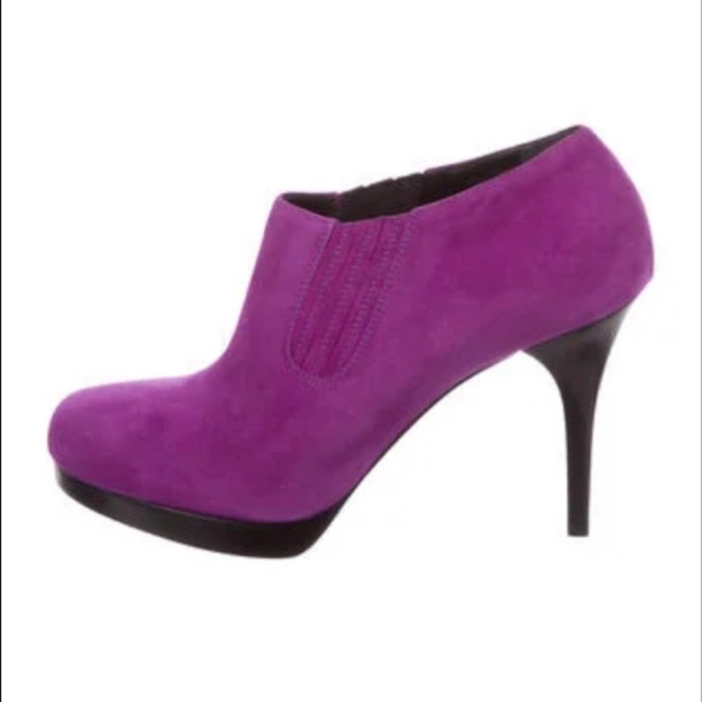 NWOT Balenciaga heel booties purple suede 40